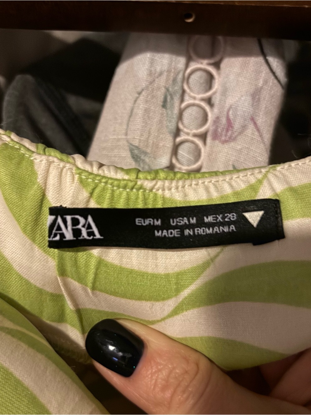 Zara Halter Mini Dress in Lime Wave Sz M - Picture 11 of 11